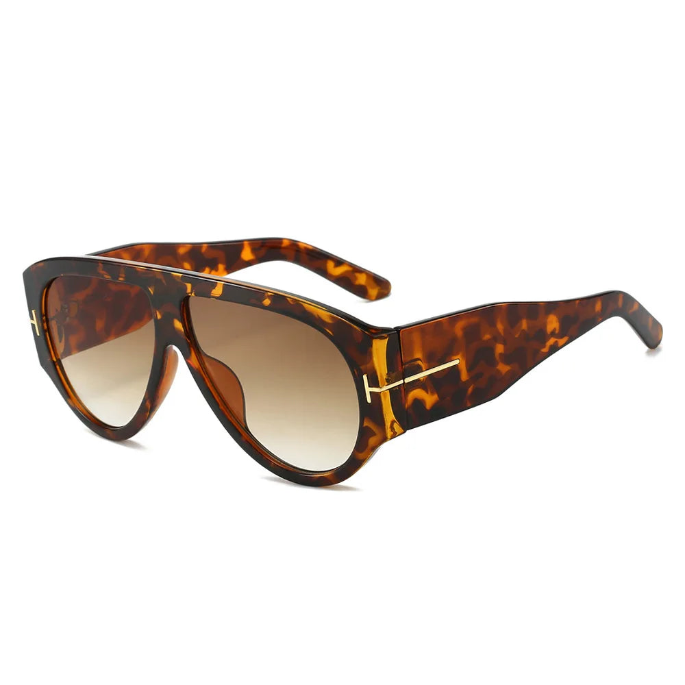 🕶️ IconEra Oval Luxe Shades – Black & Tortoise