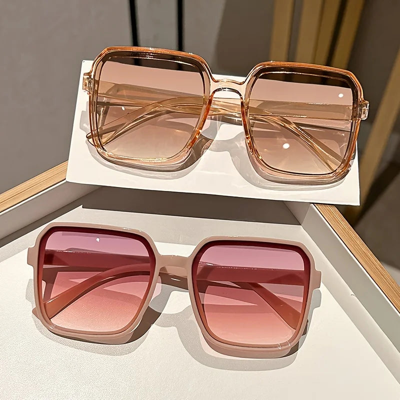 🖤 BigMood XL – Oversized Square Diva Shades