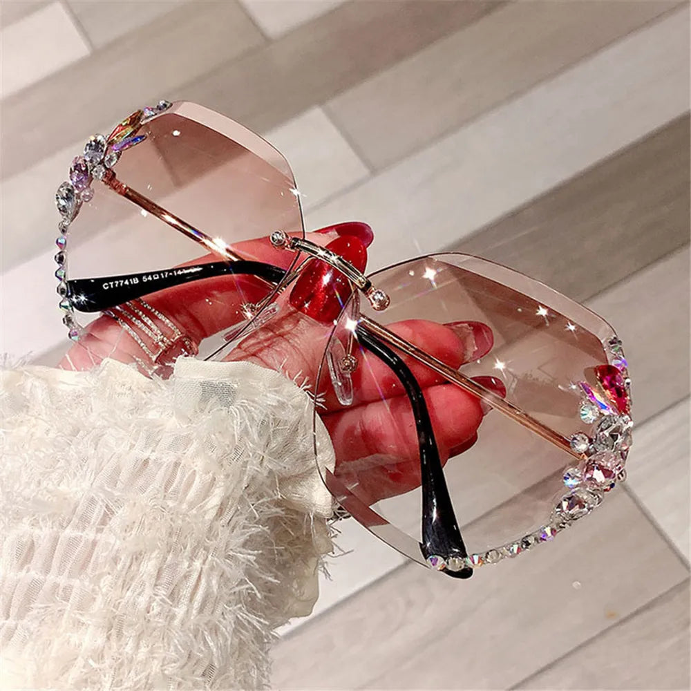 👑 CrystalMuse  – Rhinestone Oversized Glam Shades
